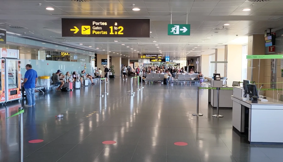 Terminal In4 Aeropuerto de Ibiza